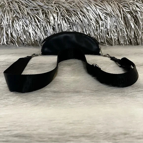 MADDEN NYC Womens Embellished Multi Pocket Fannypack Crossbody Vegan Belt Bag - Picture 11 of 15